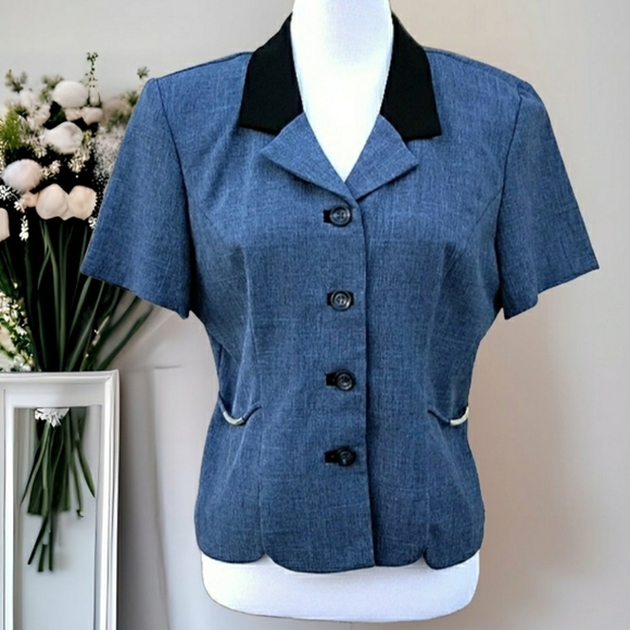 Petite Perceptions Tops - Petite Perceptions Vintage Blue Blouse with Modern Twist Sz 10P